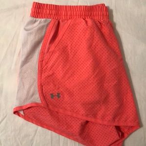 Women’s Under Armour Dri-Fit Shorts Pink